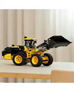 LEGO Technic Volvo L120 Electric Tekerlekli Yükleyici 42209
