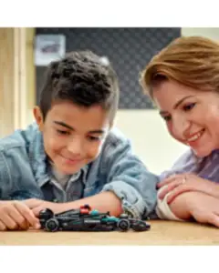 LEGO Speed Champions Mercedes-AMG PETRONAS F1 Team Yarış Arabası 77244
