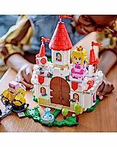 LEGO Super Mario Peach’in Kalesi’nde Roy ile Savaş 71435