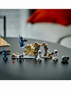 LEGO Star Wars: The Mandalorian Mandalore Pususu Savaş Paketi 75373