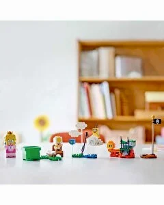 LEGO Super Mario İnteraktif LEGO Peach ile Maceralar 71441