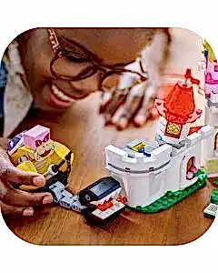 LEGO Super Mario Peach’in Kalesi’nde Roy ile Savaş 71435