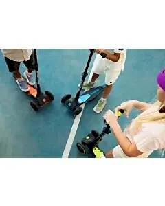 SmarTrike Xtend 3 Aşamalı Büyüyebilen Çocuk Scooterı Lime