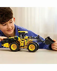 LEGO Technic Volvo L120 Electric Tekerlekli Yükleyici 42209