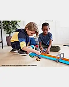 Hot Wheels Çift Çemberde Depar Pist Seti GFH85