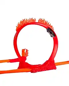 Hot Wheels Track Builder Alev Temalı Akrobasi Seti HMC04