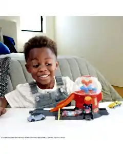 Hot Wheels Şehir Hayatı Serisi Şekerleme Dükkanı JBM62