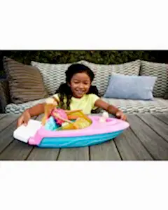 Barbie Bebek ve Teknesi Oyun Seti GRG30
