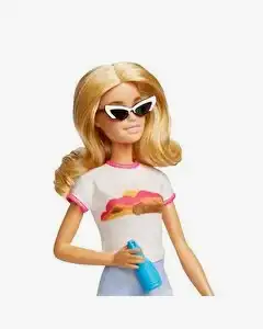 Barbie Seyahatte Bebeği ve Aksesuarları HJY18