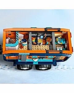 LEGO City Kutup Kaşifi Laboratuvar Kamyonu 60471