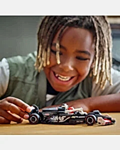 LEGO Speed Champions MoneyGram Haas F1 Team VF-24 Yarış Arabası 77250