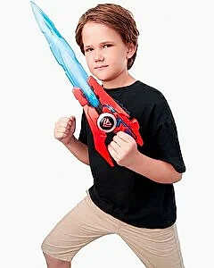 Quantum Heroes Dinoster Lucio'nun Kılıcı