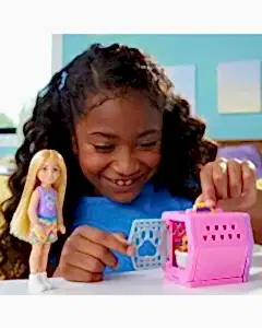 Barbie Chelsea Köpekçiğin Taşıma Çantası Oyun Seti JDF89