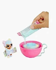 L.O.L. Tots Doğum Günü Pastası Bebeği