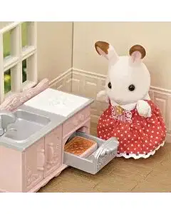 Sylvanian Families Kırmızı Çatılı Başlangıç Evi