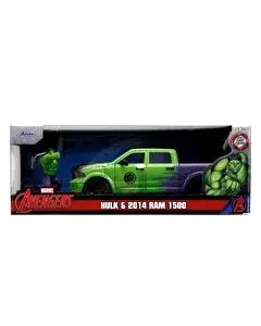 1:24 Marvel Avengers 2014 RAM 1500 Model Araba ve Hulk Figür
