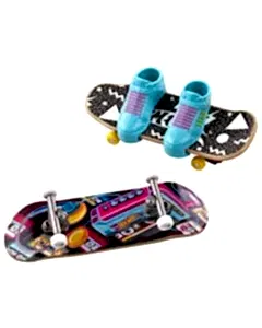 Hot Wheels Skate Retro Temalı İkili Parmak Kaykay ve Ayakkabı HXL18