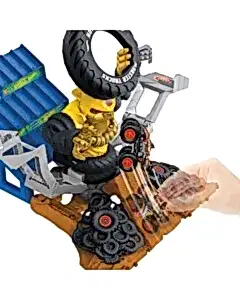 Hot Wheels Monster Trucks Arena'da Şampiyonluk Mücadelesi Oyun Seti HPN71