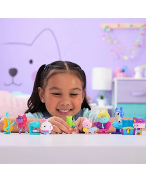 Gabby’s Dollhouse Mercat & Spa Chair Figür ve Aksesuar Seti