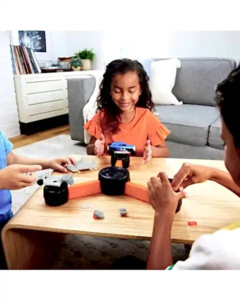 Hot Wheels Build N Slam Kutu Oyunu HLX91