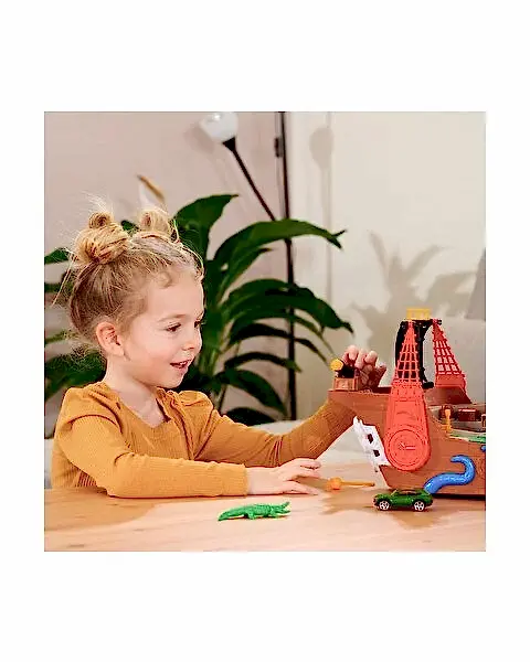 Dickie Korsan Gemisi