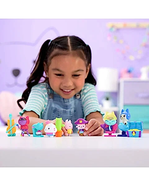 Gabby’s Dollhouse Mercat & Spa Chair Figür ve Aksesuar Seti