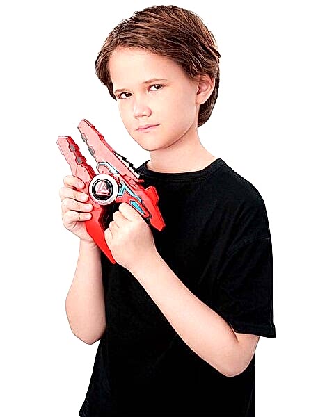 Quantum Heroes Dinoster Lucio'nun Kılıcı