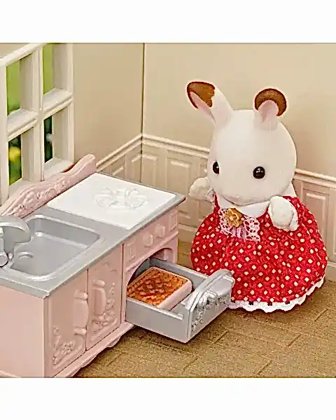 Sylvanian Families Kırmızı Çatılı Başlangıç Evi