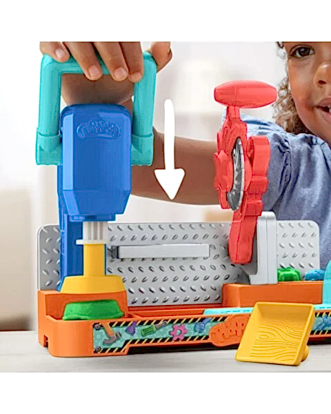 Play Doh Damga ve Testere Aleti Tezgahı F9141