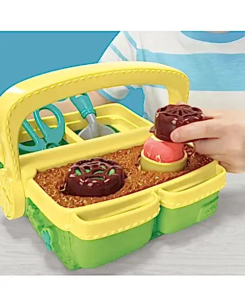 Play Doh Renkli Çiçekler Botanik Oyun Seti G0492