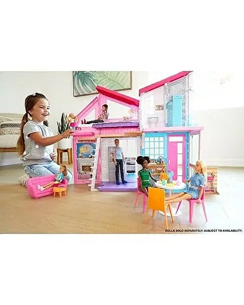 Barbie'nin Malibu Evi FXG57