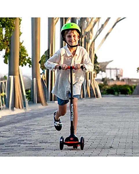 SmarTrike Xtend Büyüyebilen Ride On Scooter Turuncu