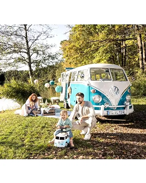 VW Minibüs T1 Mavi Bingit Araba